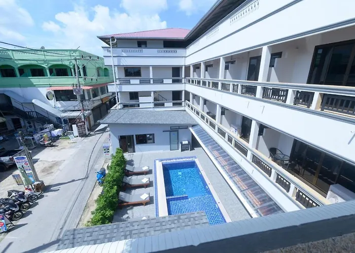 Coconut Grove Hotel Samui