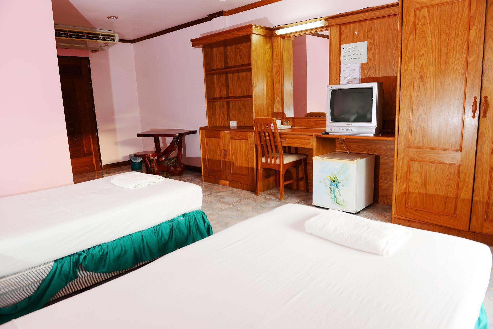 Hotel Coconut Grove Samui 3*