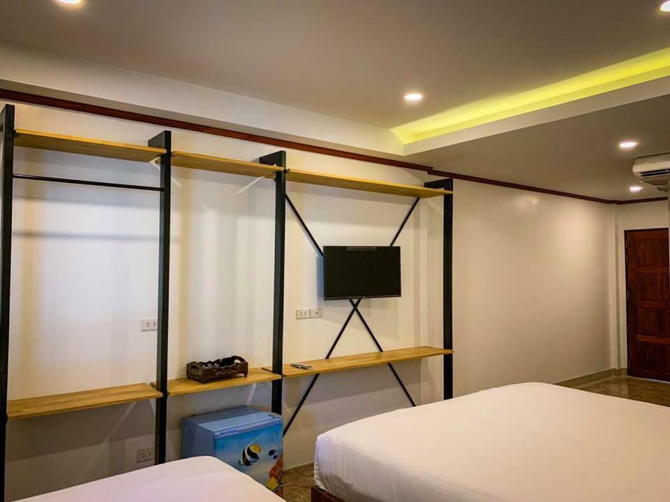 Coconut Grove Samui Hotel
