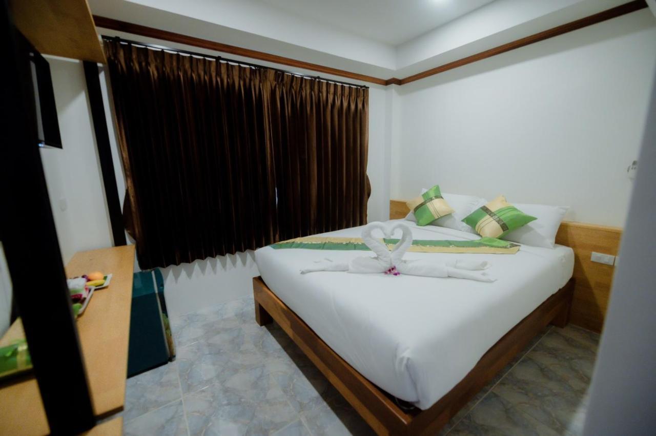 Coconut Grove Samui Hotel