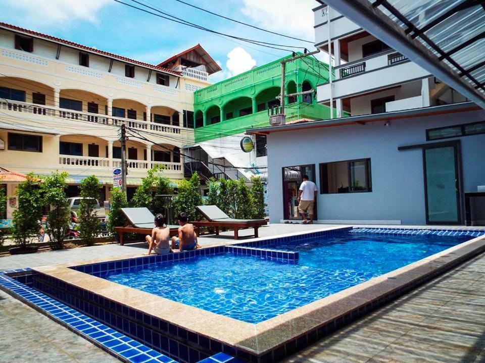 Coconut Grove Samui 3*
