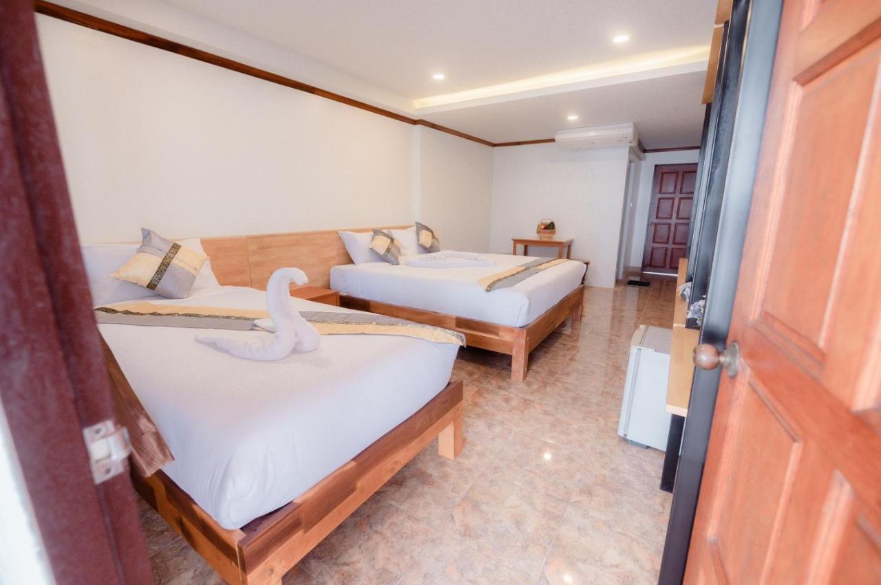 Coconut Grove Samui 3*